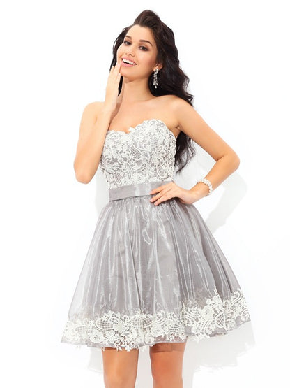 A-Line/Princess Sweetheart Lace Sleeveless Short Tulle Cocktail Dresses/Homecoming dresses