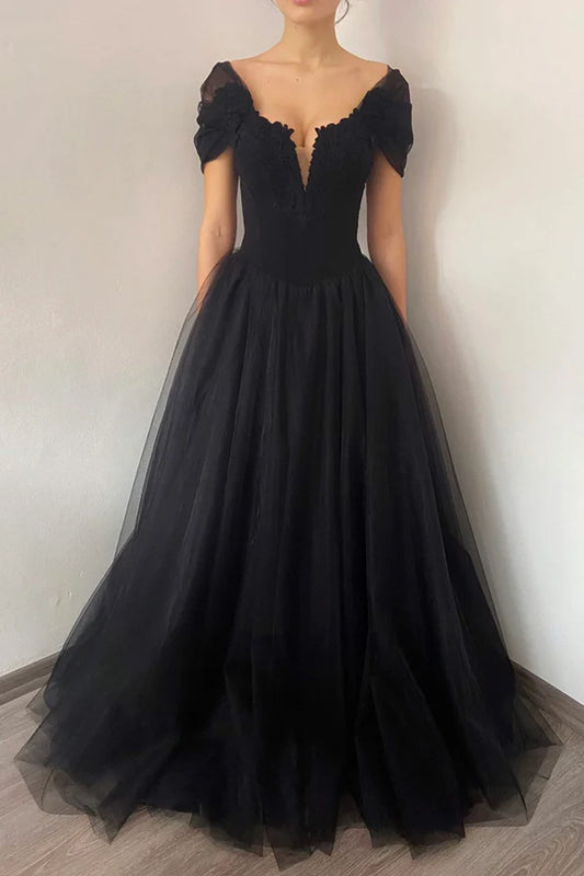 Black V-Neck Lace Long Prom Dress Black A-Line Evening Party Dress