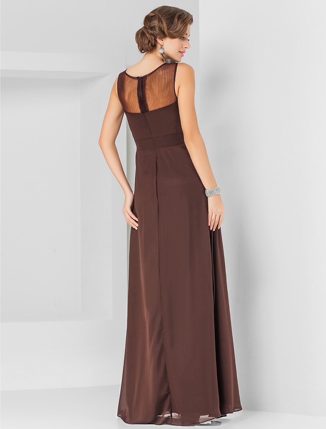 Sheath / Column Jewel Neck Floor Length Chiffon Formal Evening Dress