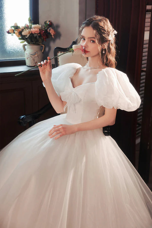 White Tulle Long Prom Dress Lovely A-Line Puff Sleeve Evening Dress