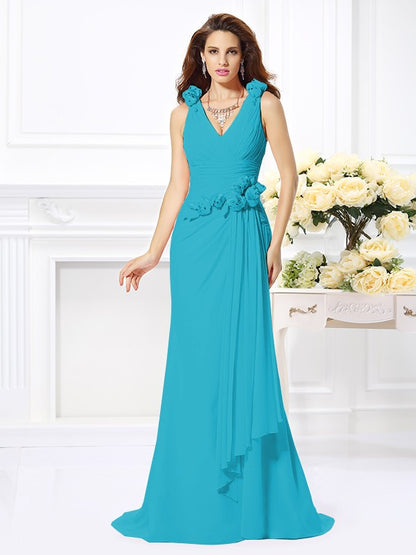 Trumpet/Mermaid V-neck Hand-Made Flower Sleeveless Long Chiffon Bridesmaid Dresses