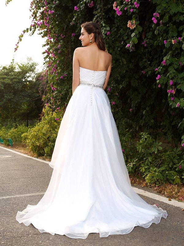 A-Line/Princess Sweetheart Beading Sleeveless High Low Organza Wedding Dresses