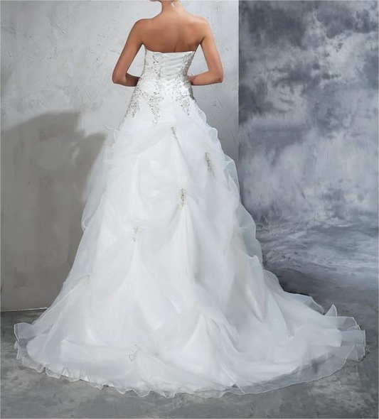 Buyishang Ball Gown Strapless Beading Sleeveless Long Organza Wedding Dresses