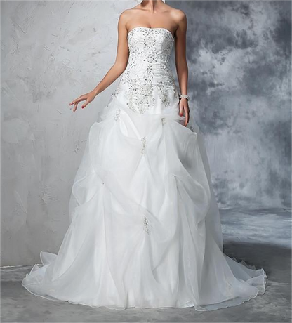 Buyishang Ball Gown Strapless Beading Sleeveless Long Organza Wedding Dresses