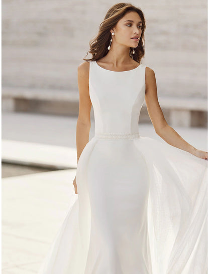 Beach Open Back Wedding Dresses Mermaid / Trumpet Scoop Neck Sleeveless Court Train Satin Bridal Suits Bridal Gowns