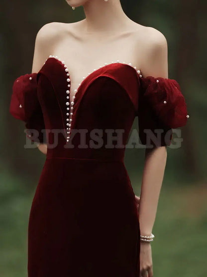 Buyishang Burgundy Sweetheart Neck Mermaid Long Prom Dress Velvet Bridesmaid Dress Bridesmaid dress shop