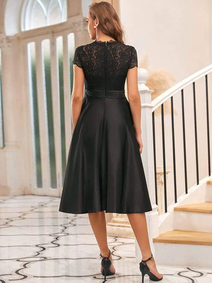 Romantic V-neck Lace Bodice Wedding Guest Dress with Pockets