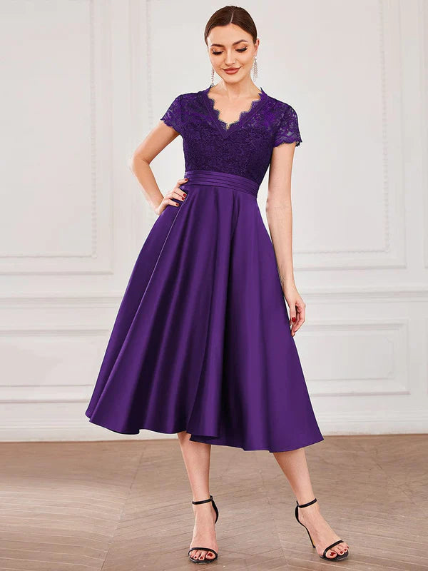 Romantic V-neck Lace Bodice Wedding Guest Dress with Pockets