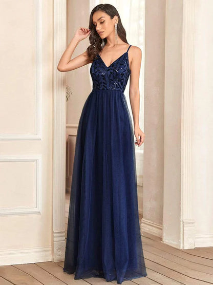 Soft Spaghetti Straps V-Neck Embroidery Evening Dress