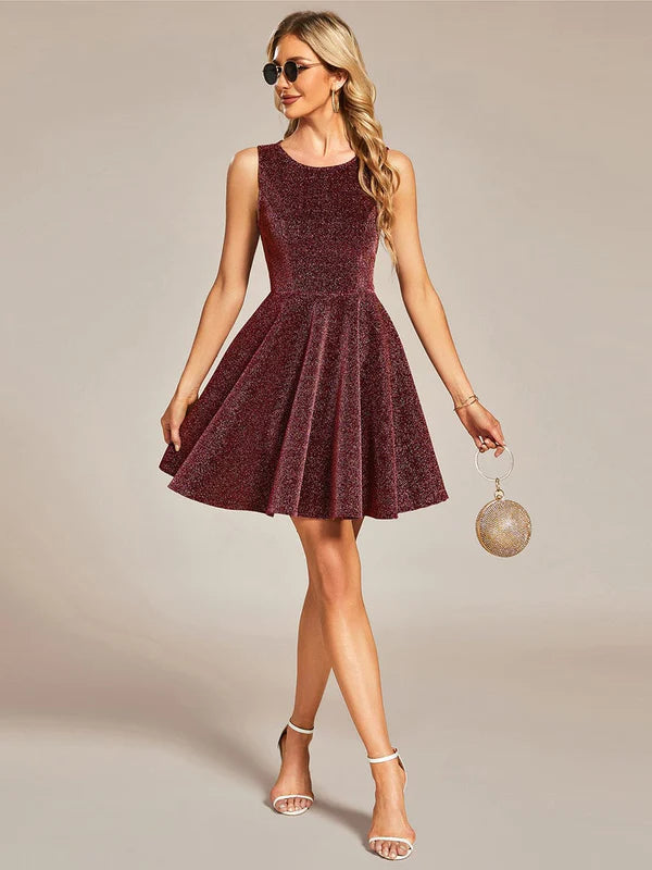 Glitter Round Neckline Sleeveless Short Homecoming Dress