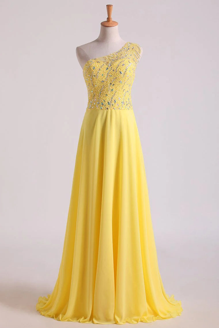 Hot One Shoulder A Line Party Dress Beaded Tulle And Chiffon Court Train