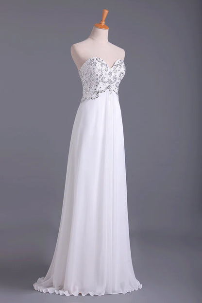 Popular Party Dresses Sweetheart Chiffon With Beading Floor Length White