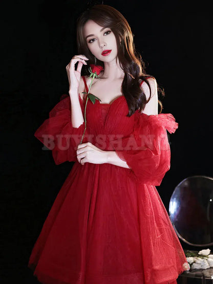 Buyishang Red Sweetheart Neck Tulle Short Prom Dress Puffy Red Homecoming Dresses prom dress in store