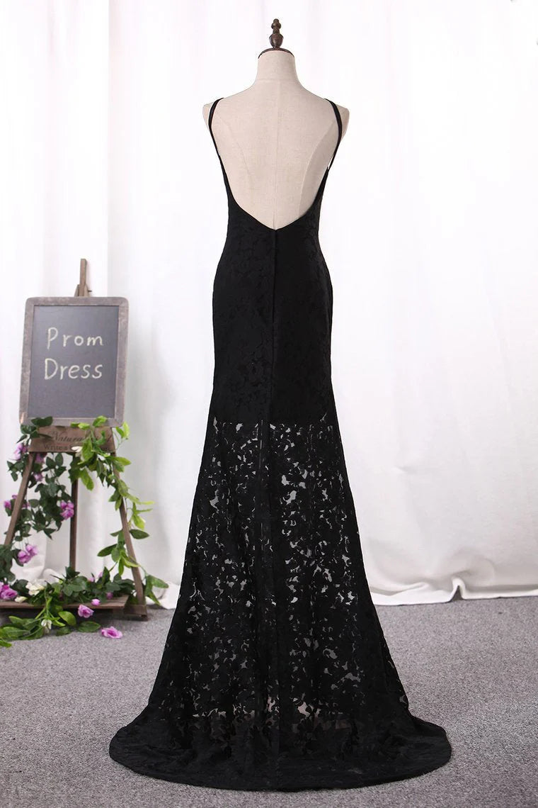 Sexy Sheath Black Party Dresses Spaghetti Straps Lace Sweep Train