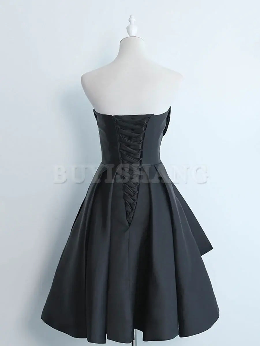 Buyishang Simple Sweetheart Satin Short Black Prom Dress Black Homecoming Dresses prom dresses shops ﻿