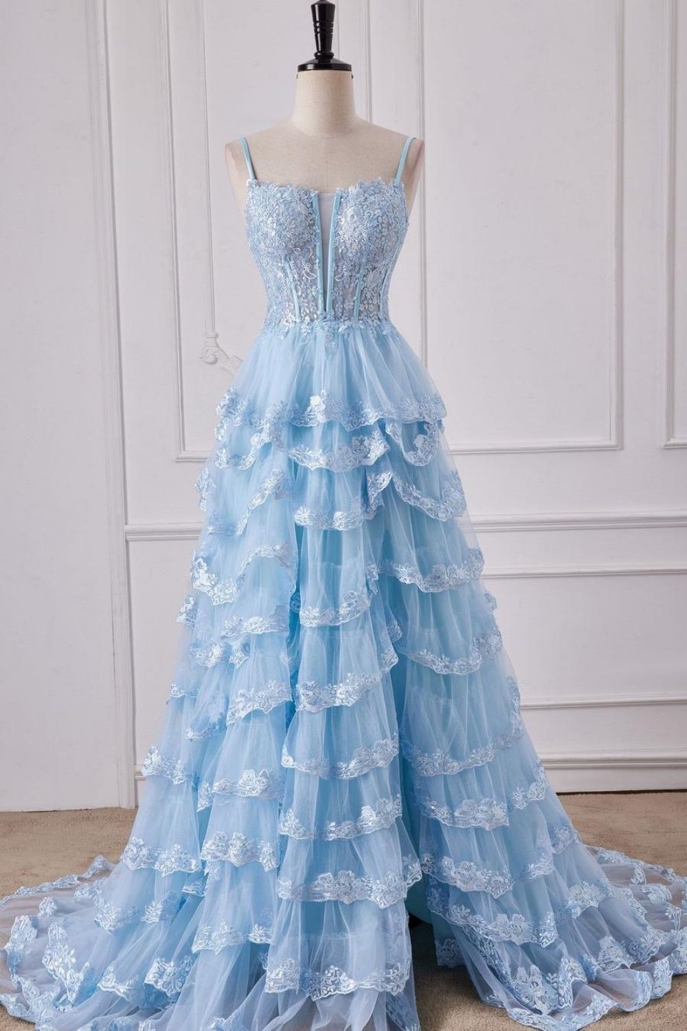 Stunning Light Blue Spaghetti Straps A-Line Long Tiered Prom Dress With Appliques