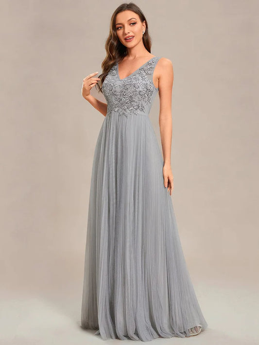 Exquisite Applique Embroidery Bodice Sleeveless A-Line Tulle Evening Dress/Prom Dresses