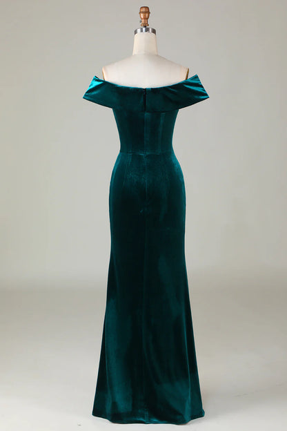 Off the Shoulder Peacock Green Velvet Mermaid Bridesmaid Dress With Slit