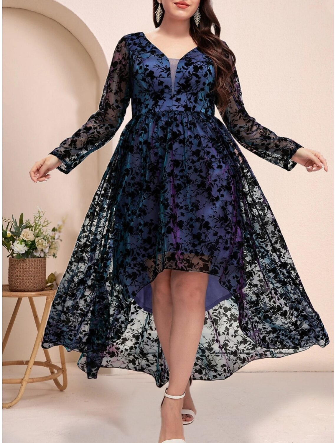 A-Line Plus Size Curve Mother of the Bride Dress Wedding Guest Plus Size Elegant V Neck Asymmetrical Ankle Length Lace Long Sleeve with Pleats