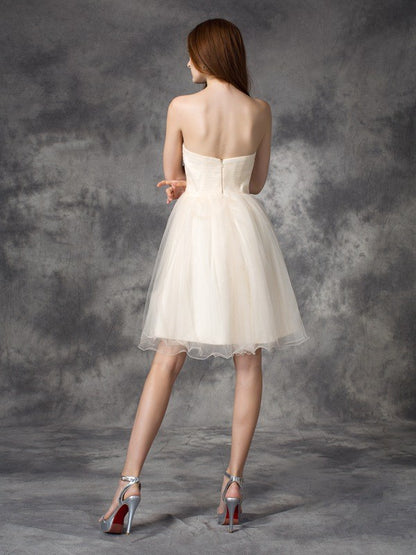 A-line/Princess Sweetheart Applique Sleeveless Short Net Dresses