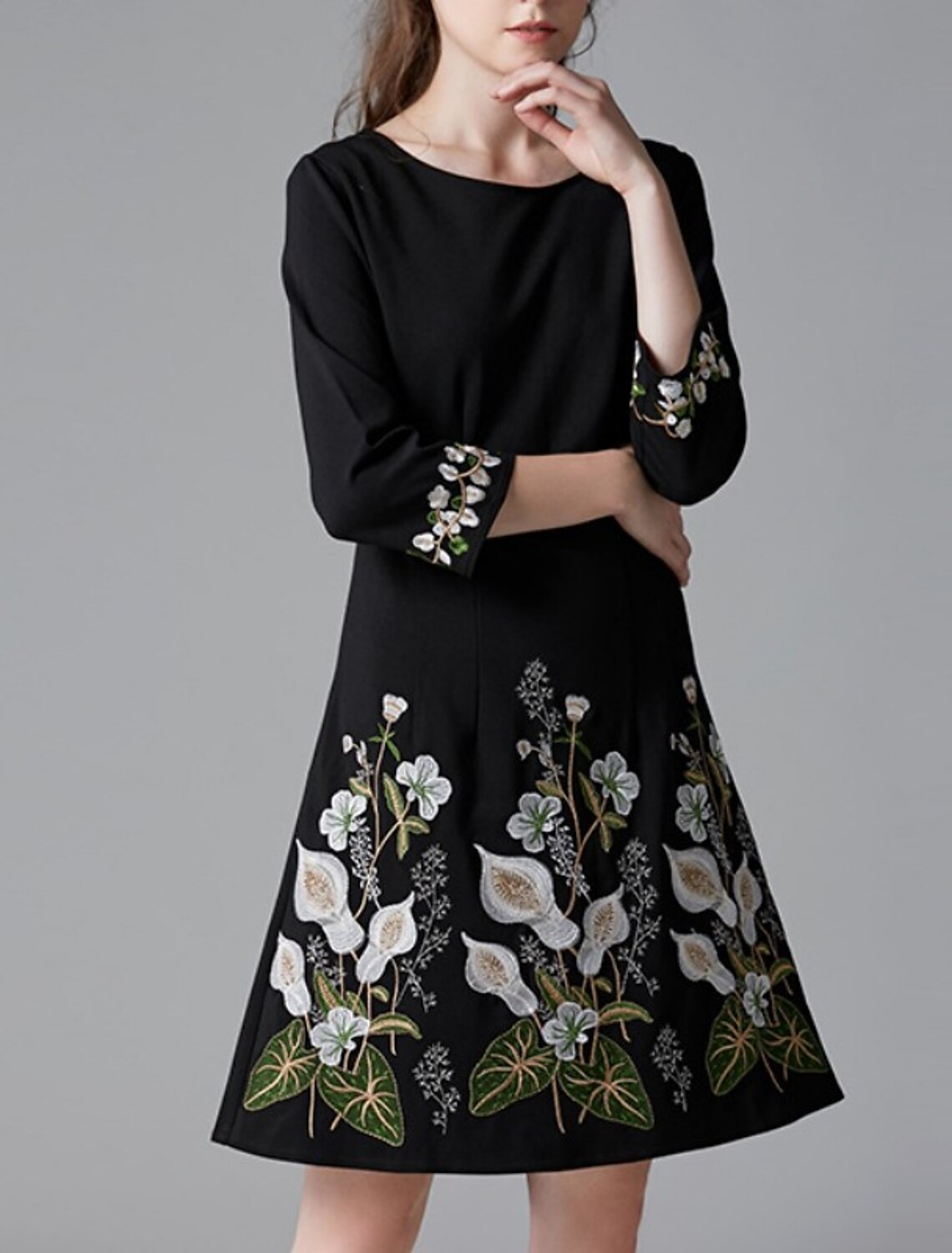 Sheath / Column Mother of the Bride Dress Elegant Jewel Neck Short / Mini Cotton Blend 3/4 Length Sleeve with Embroidery