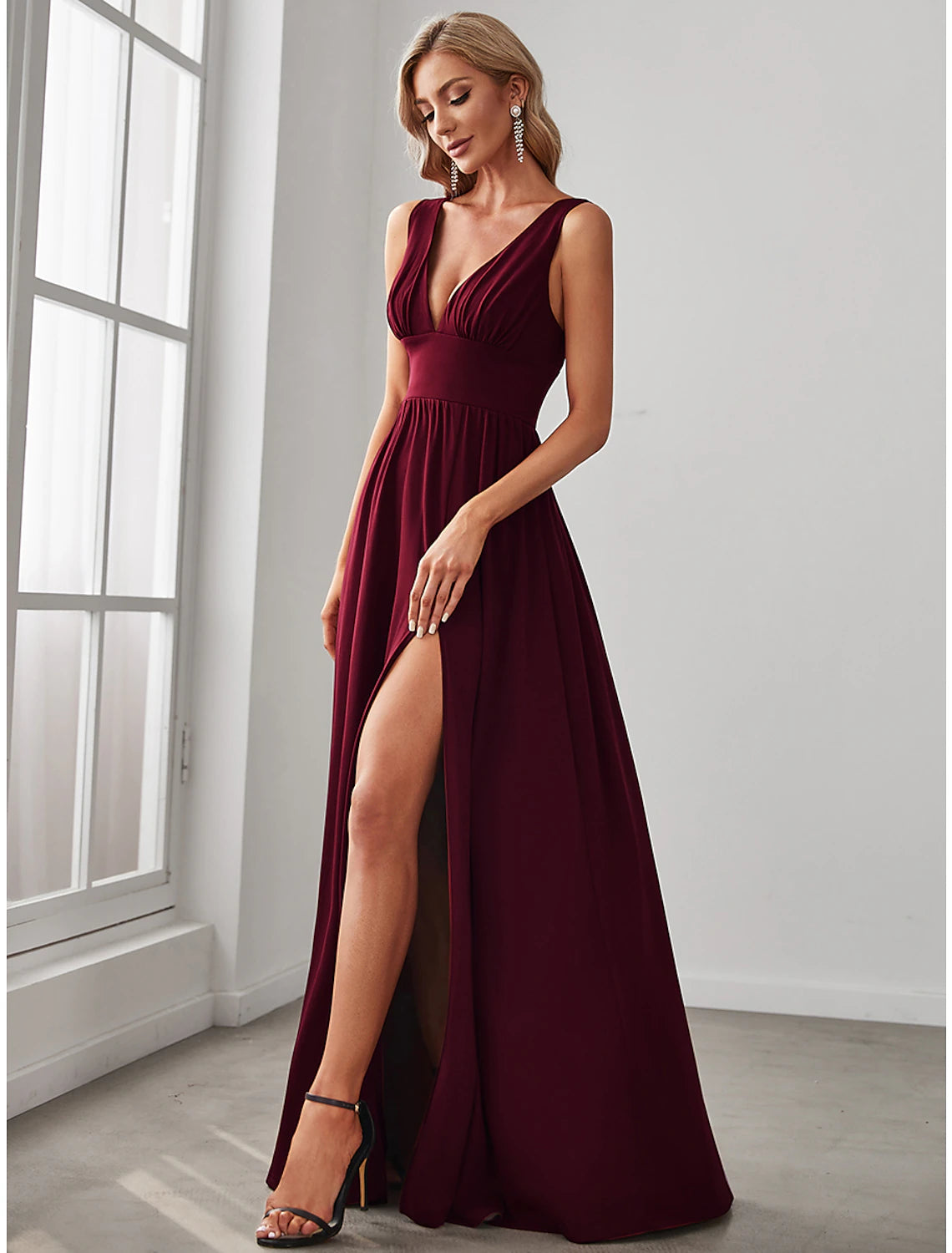 A-Line Prom Party Dress High Split Dress Wedding Guest Formal Evening Floor Length Sleeveless V Neck Bridesmaid Dress Chiffon V Back with Slit Pure Color