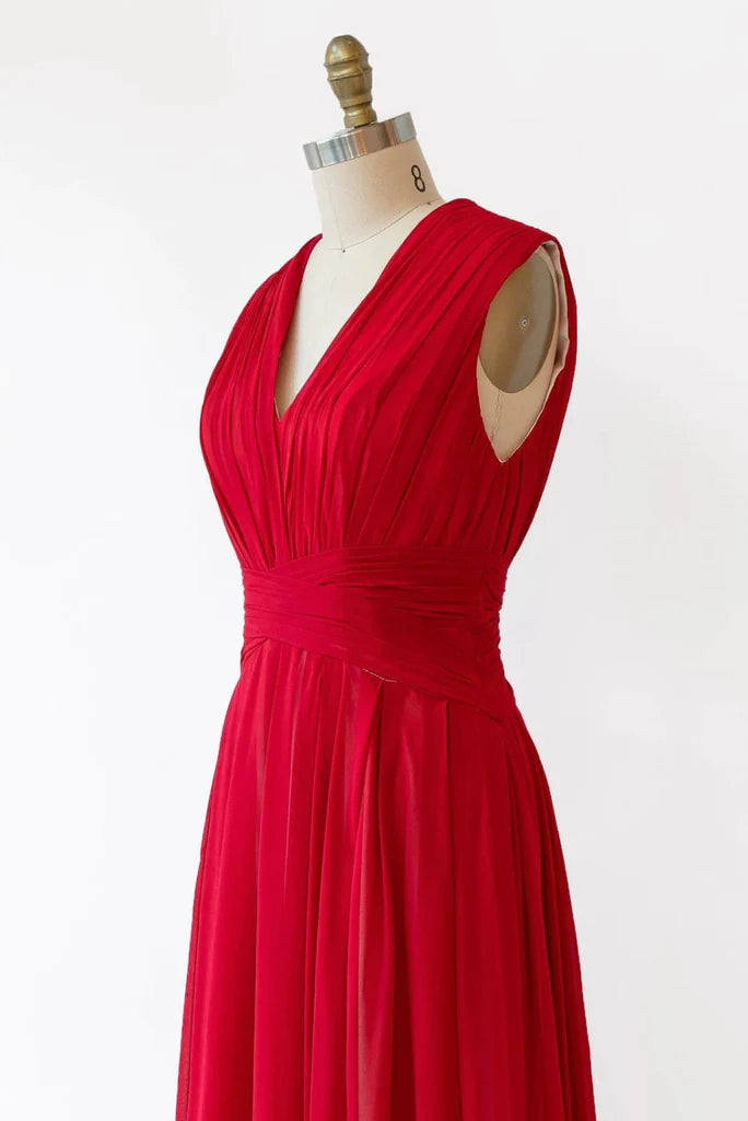 Crinkle V Neck Sleeveless Pleated Red Chiffon Long Bridesmaid Dress