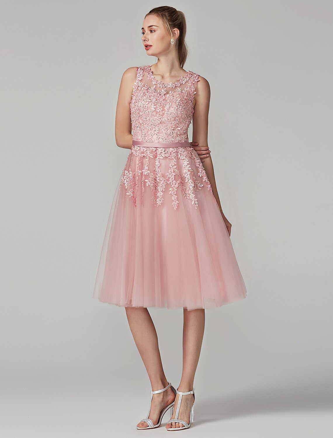 A-Line Cute Dress Cocktail Party Prom Knee Length Sleeveless Illusion Neck Tulle Over Lace with Beading Appliques