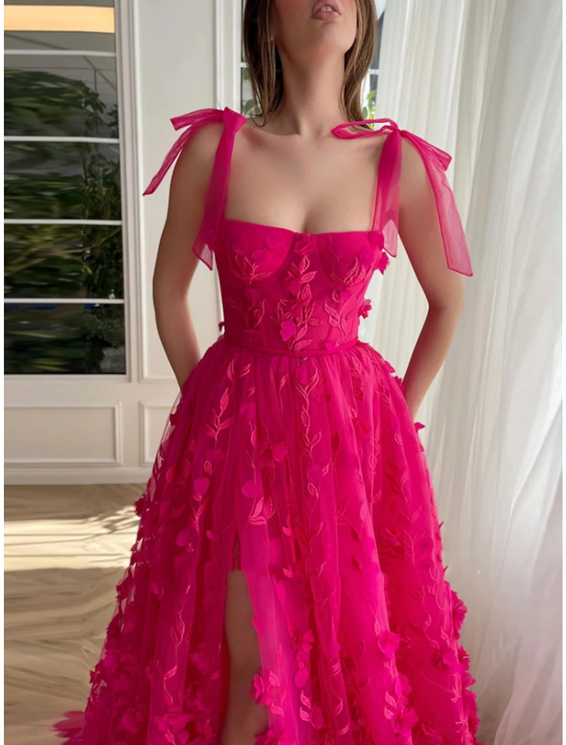 A-Line Prom Dresses Elegant Dress Formal Sweep / Brush Train Sleeveless Square Neck Tulle with Feather Pleats Slit