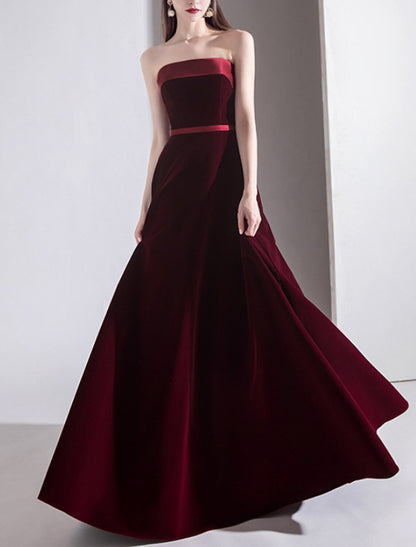 A-Line Bridesmaid Dress Strapless Sleeveless Elegant Floor Length Velvet with Sash / Ribbon