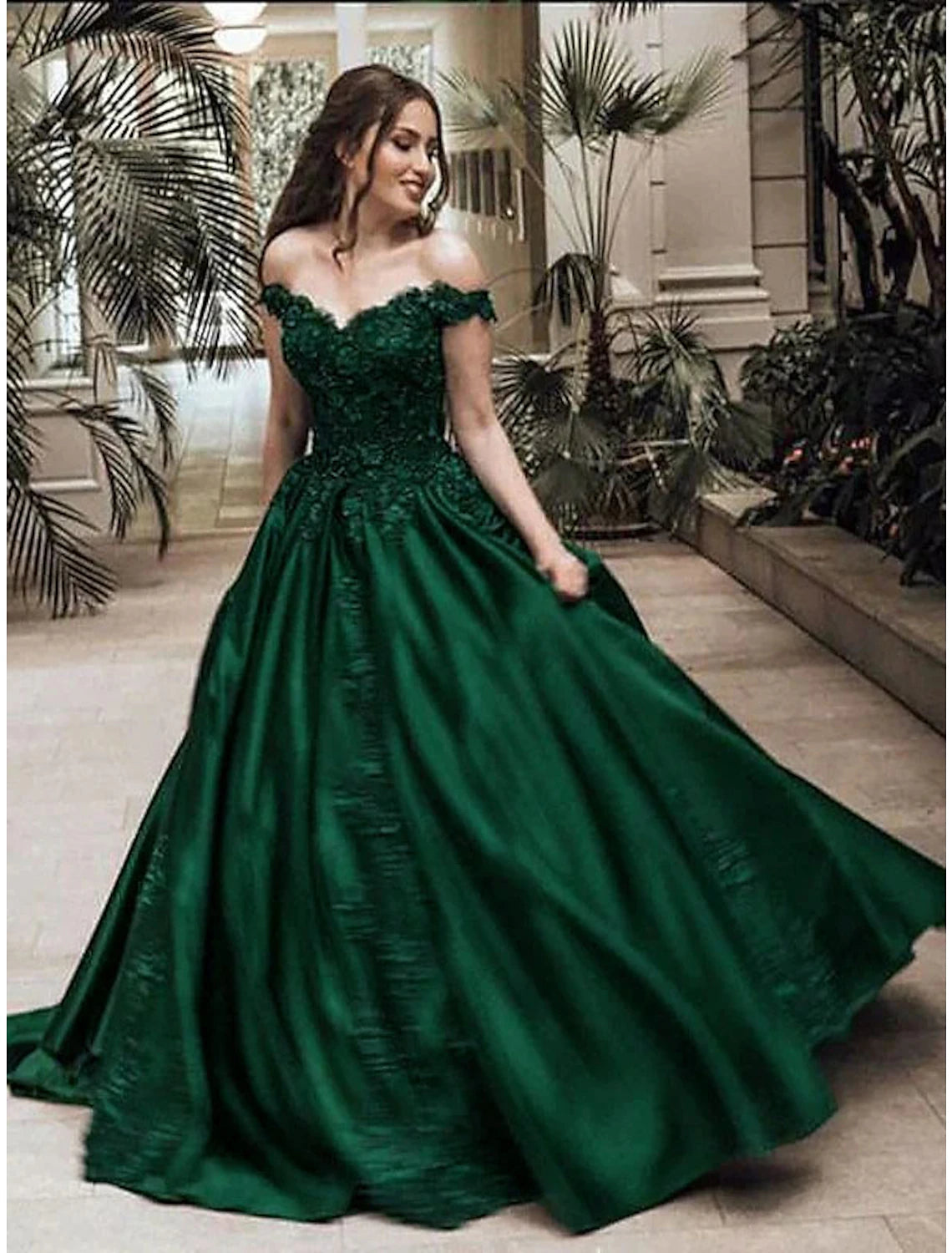 Ball Gown Sparkle Red Green Dress Quinceanera Prom Dress Off Shoulder Sleeveless Floor Length Lace with Appliques