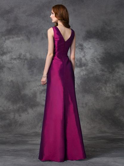 A-line/Princess V-neck Sash/Ribbon/Belt Sleeveless Long Taffeta Bridesmaid Dresses