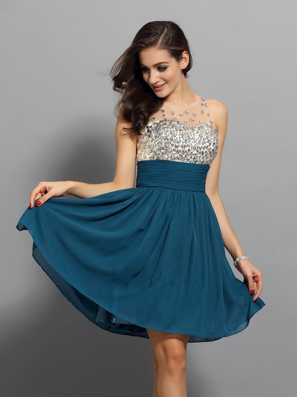 A-Line/Princess Bateau Rhinestone Sleeveless Short Chiffon Cocktail Dresses