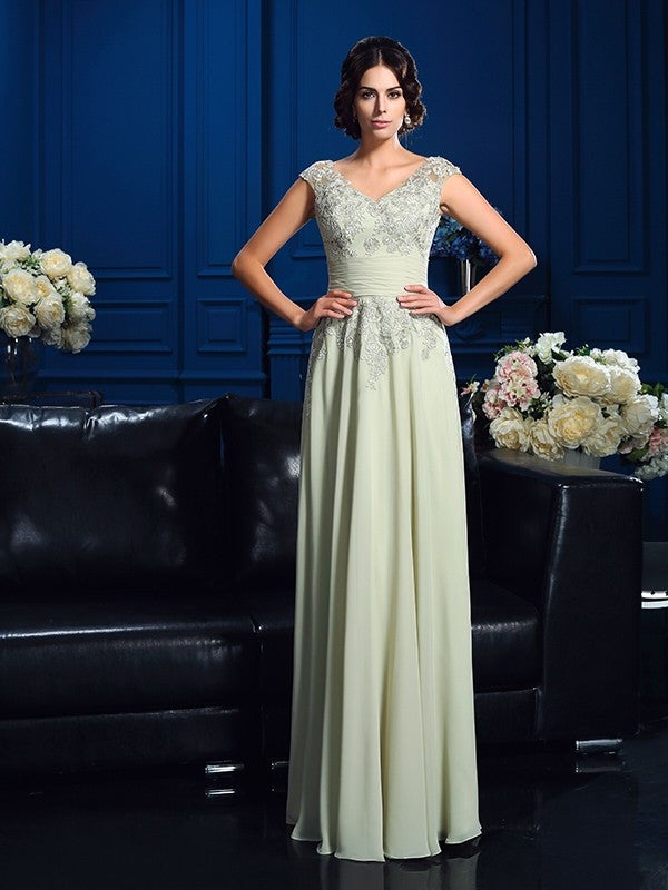 V-neck/A-line/Princess Applique Sleeveless Long Chiffon Mother of the Bride Dresses