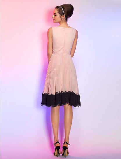 A-Line Vintage Dress Homecoming Graduation Knee Length Sleeveless Boat Neck Pink Dress Chiffon with Lace Insert