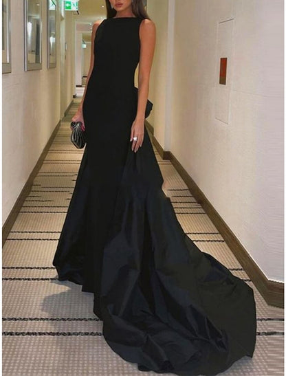 A-Line Evening Gown Elegant Dress Formal Court Train Black Dress Sleeveless Jewel Neck Satin with Bow(s) Pleats