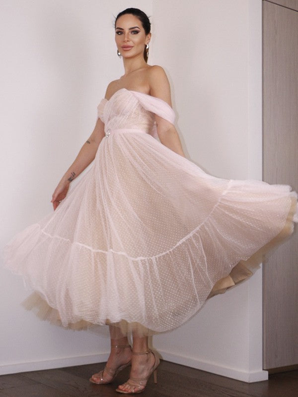 A-Line/Princess Lace Ruched Off-the-Shoulder Sleeveless Tea-Length Homecoming Dresses