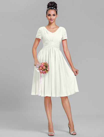 Sheath / Column Bridesmaid Dress V Neck Short Sleeve Vintage Inspired Knee Length Chiffon with Ruched / Draping