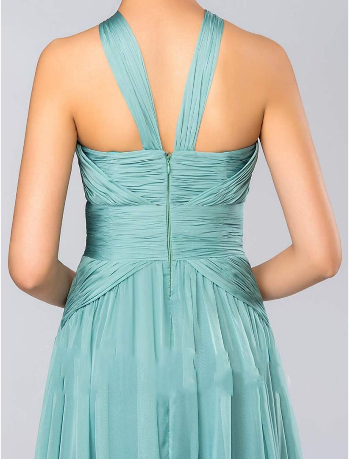 A-Line Bridesmaid Dress Halter Neck Sleeveless Elegant Floor Length Chiffon with Pleats / Draping