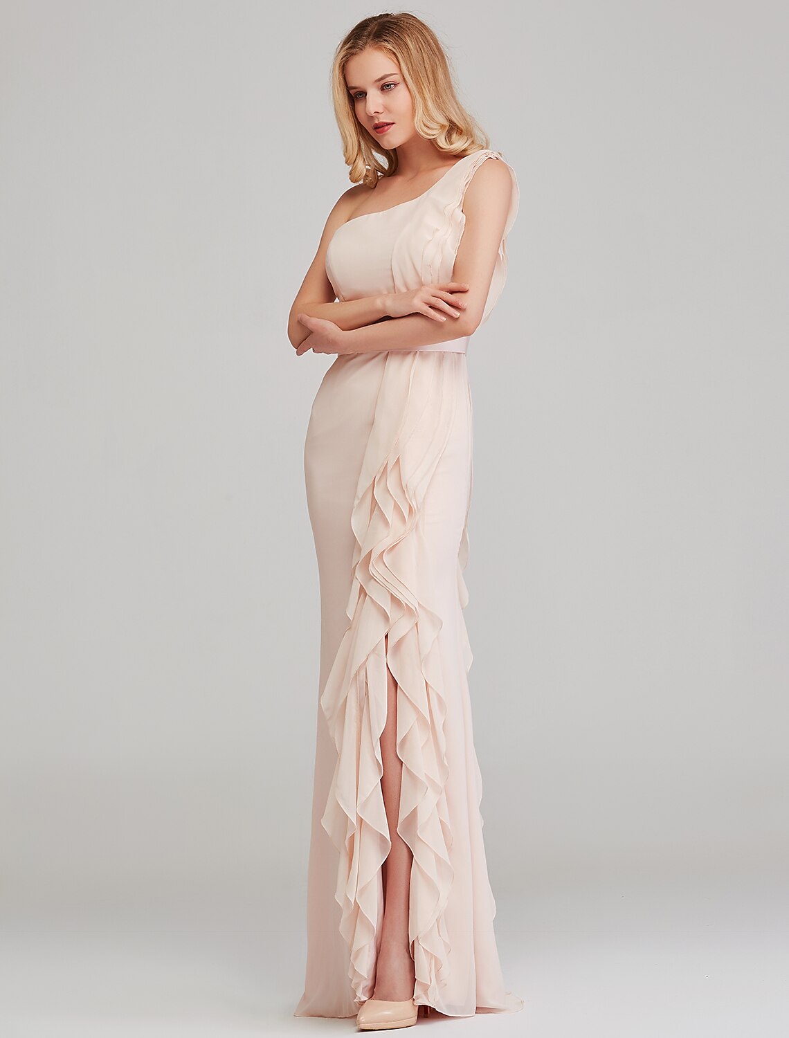 Sheath / Column Bridesmaid Dress One Shoulder Sleeveless Elegant Long Length Chiffon with Cascading Ruffles