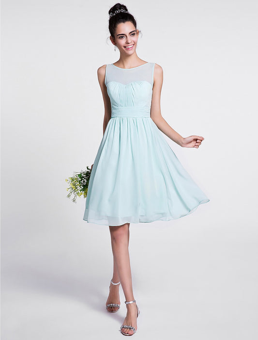 A-Line Bridesmaid Dress Scoop Neck Sleeveless Knee Length Chiffon with Ruched / Draping