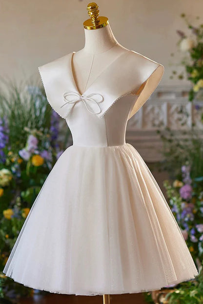 Lovely Champagne Knee Length Prom Dress A-Line V-Neck Bow Sleeveless Backless Party Dress