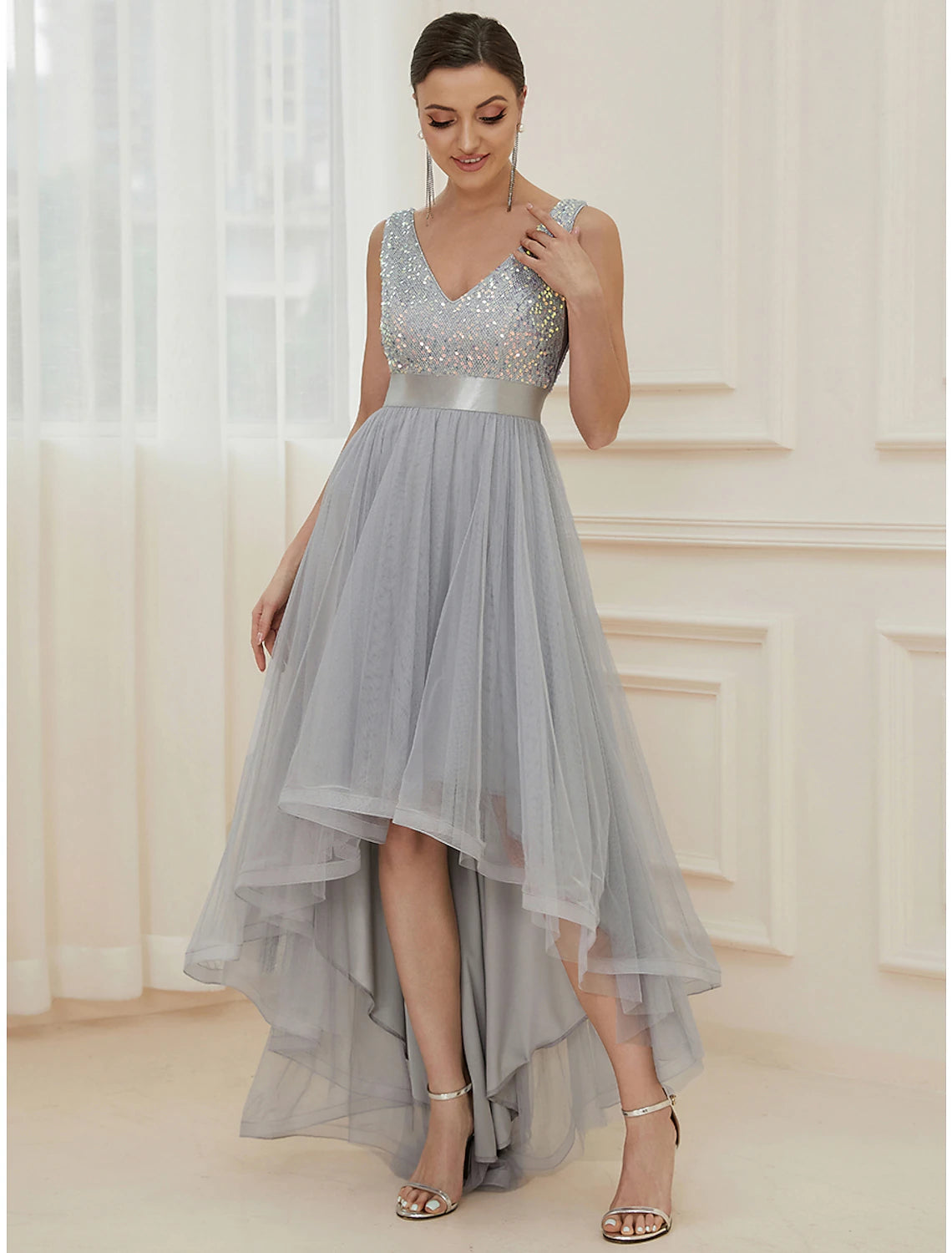 A-Line Bridesmaid Dress V Neck Sleeveless Elegant Asymmetrical Sequined with Sequin / Tier / Sparkle & Shine