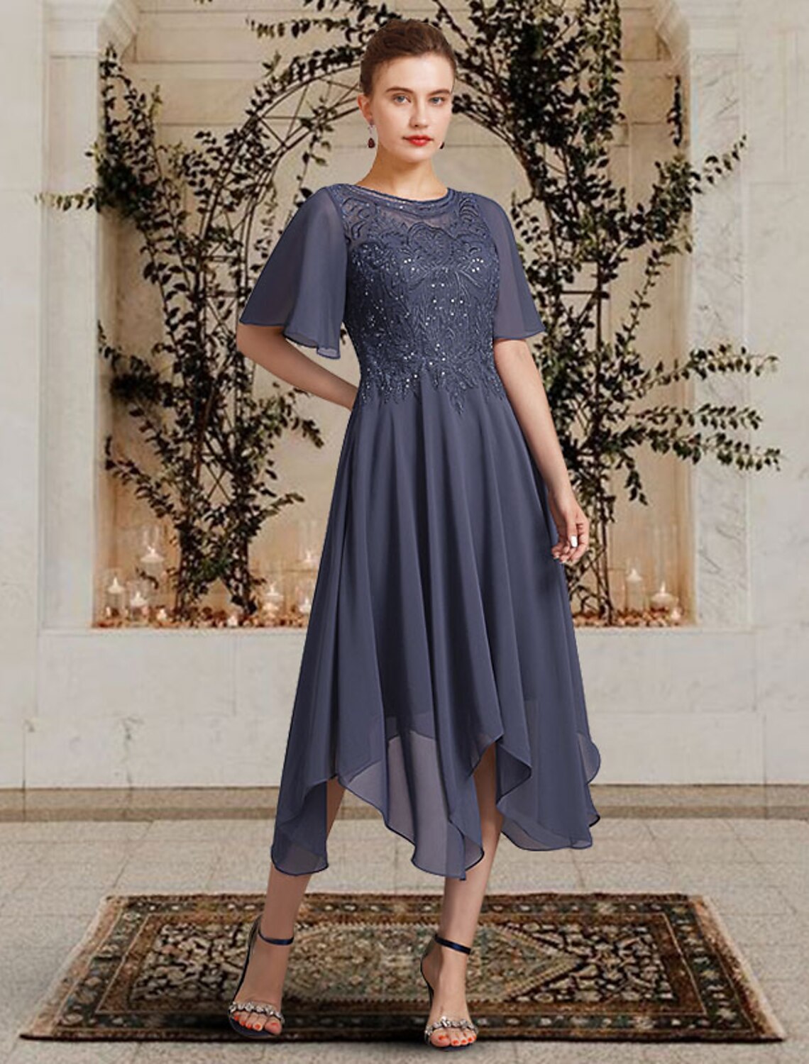 A-Line Mother of the Bride Dress Elegant High Low Jewel Neck Asymmetrical Tea Length Chiffon Lace Short Sleeve with Appliques